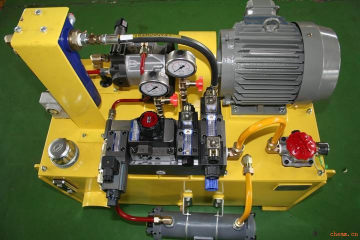 鍛造、液壓機械